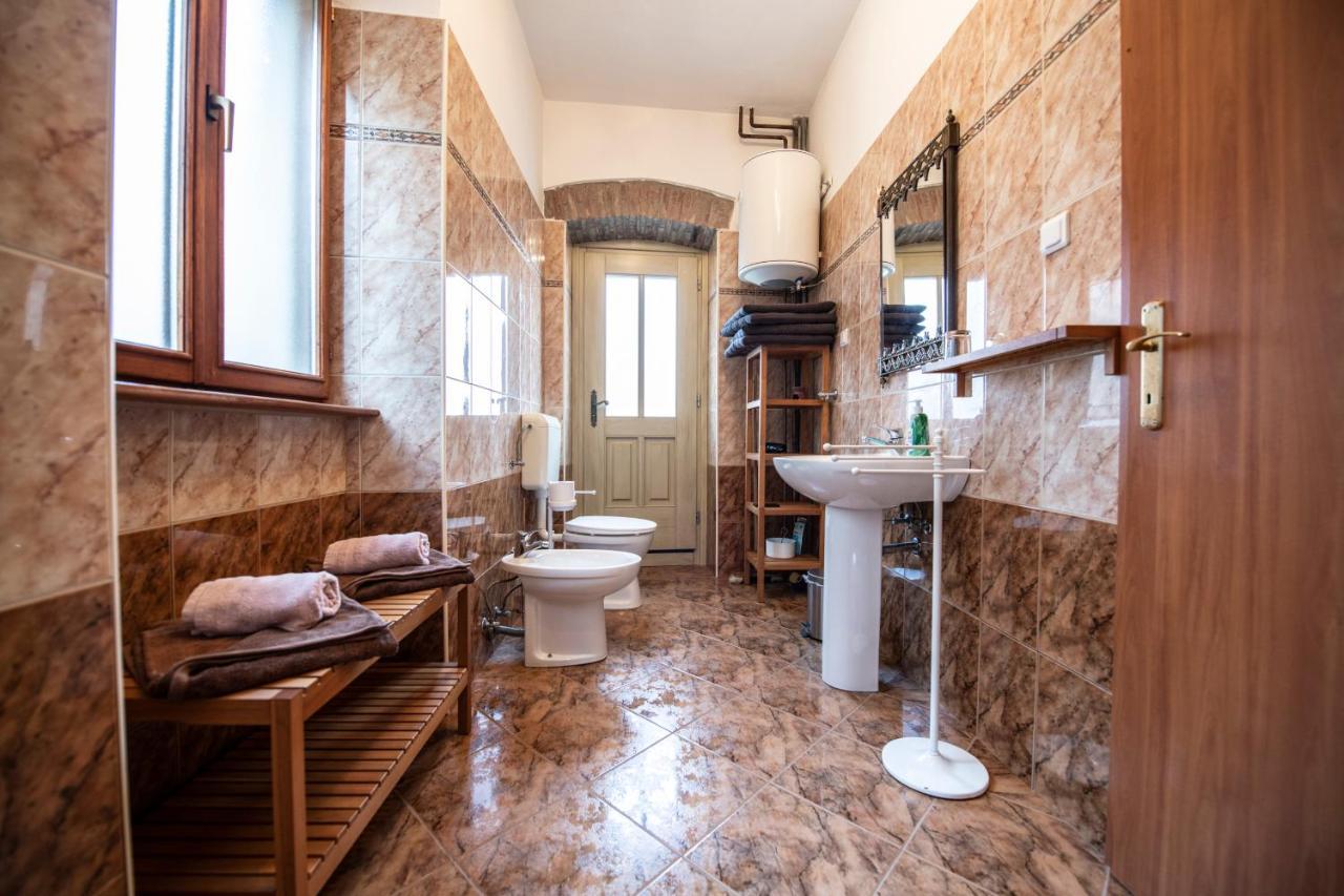 Old Town Studio And Apartment Врсар Экстерьер фото